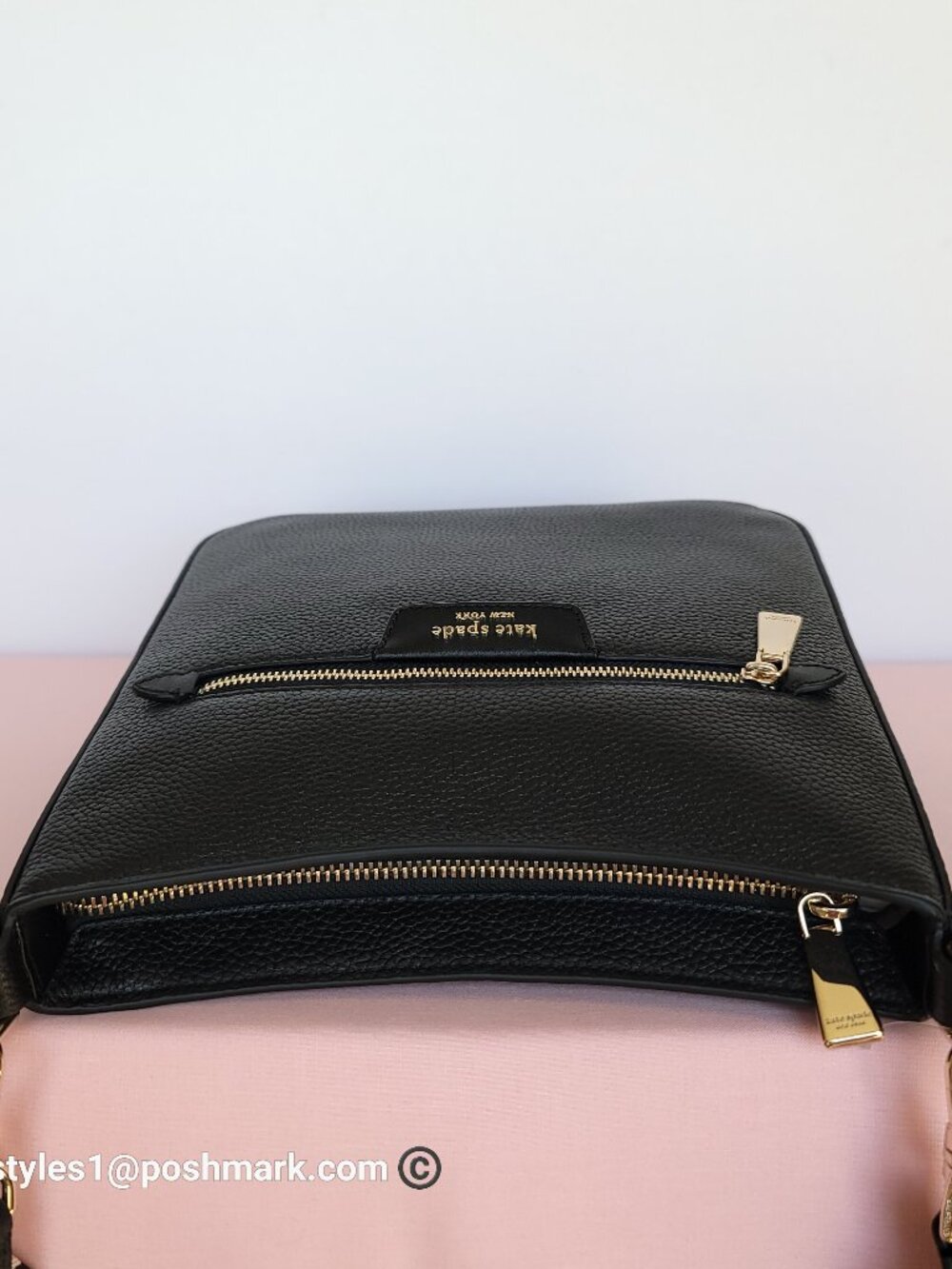 KATE SPADE Hudson Pebbled Leather Messenger Crossbody Bag- Black color⭐ - Picture 11 of 16
